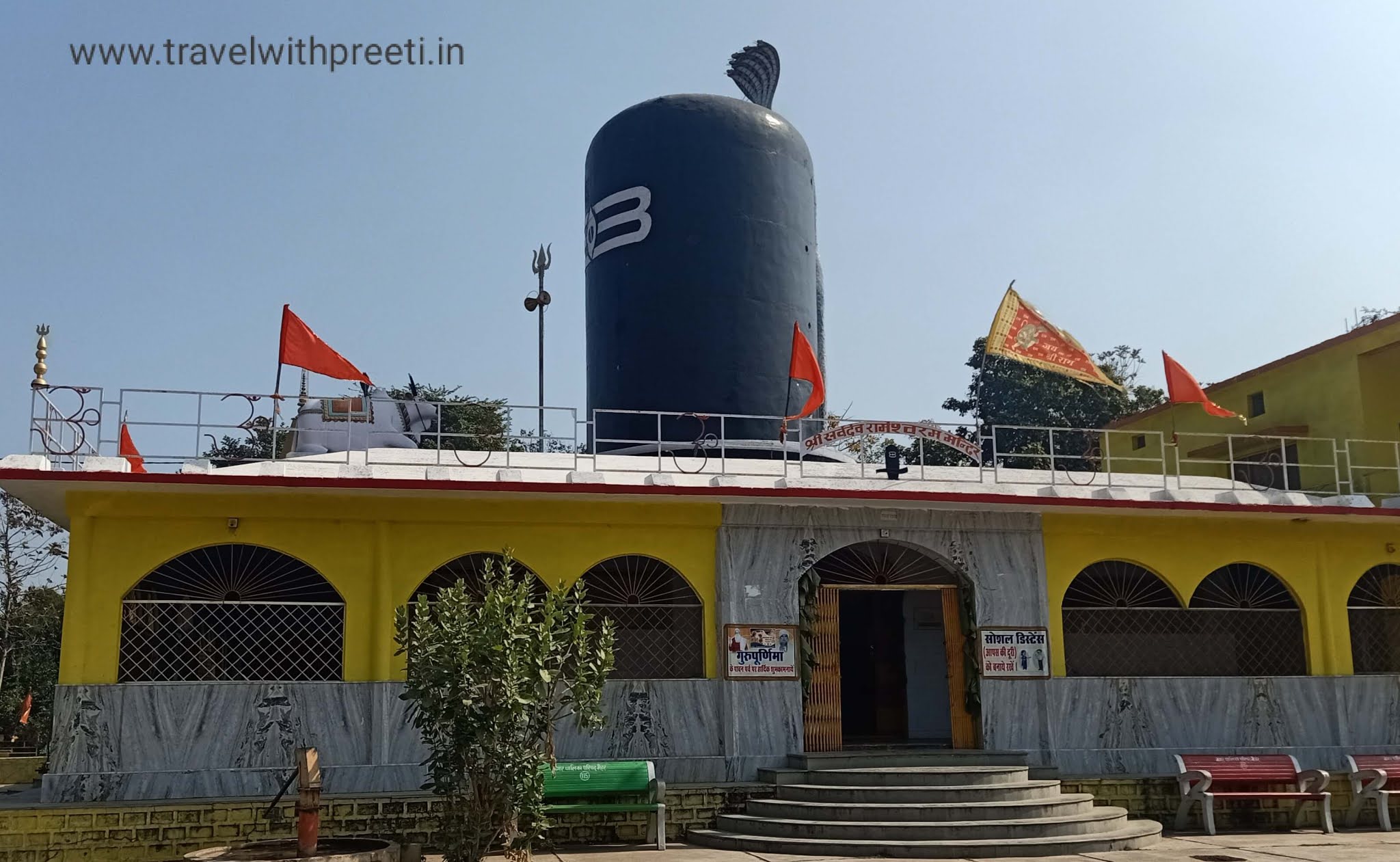 बड़ा अखाड़ा मंदिर - मैहर