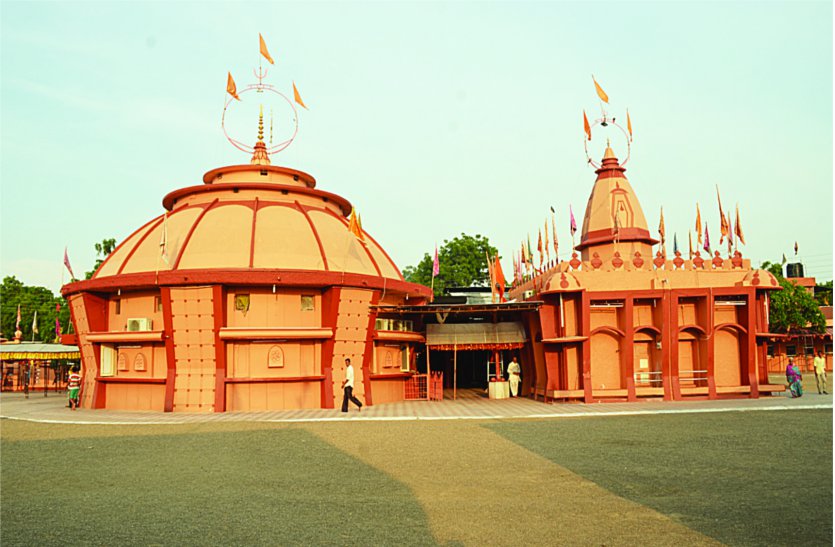 दादाजी धूनीवाले - खंडवा