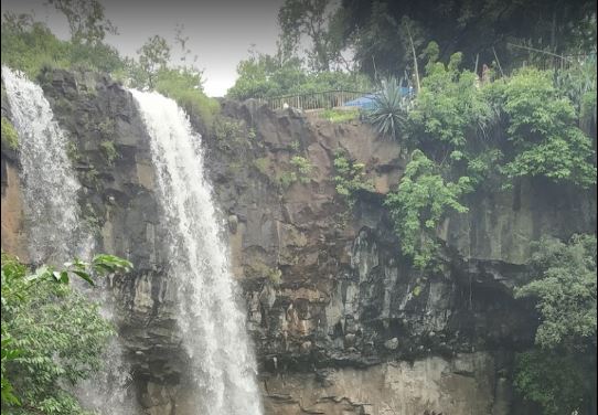 कपिलधारा जलप्रपात - डिंडोरी