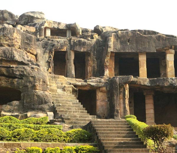 उदयगिरी गुफाएं - विदिशा