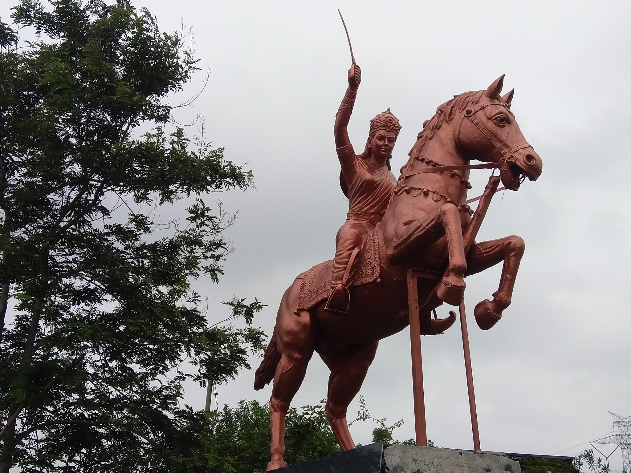 रानी अवंतिबाई का बलिदान स्थल ग्राम बालपुर - डिंडोरी