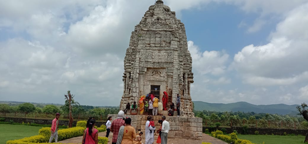 कुकर्रामठ (ऋण मुक्तेश्वर ) मंदिर - डिंडोरी