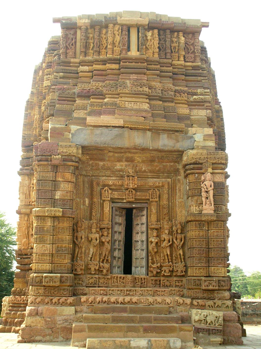 विष्णु मंदिर