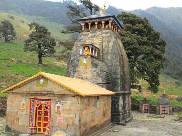 मद्महेश्वर मंदिर,
