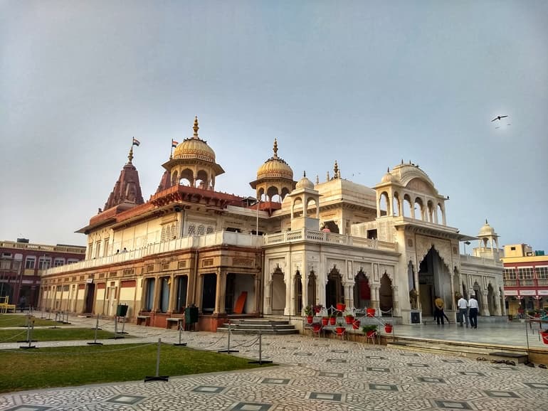 श्री महावीरजी जैन मंदिर