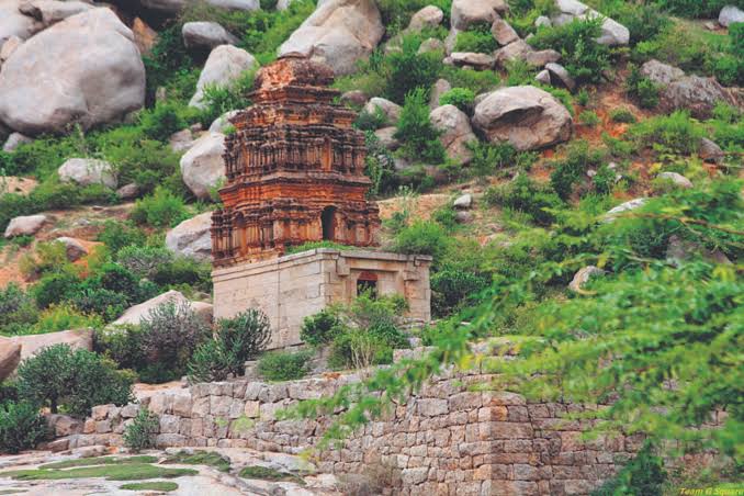 रत्नादुर्ग का किला