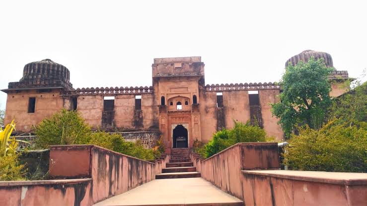मोती महल ( Moti Mahal