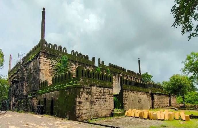 उपरकोट किला (Uperkot Fort)