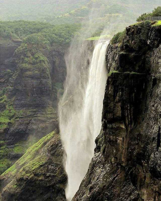 नाने घाट